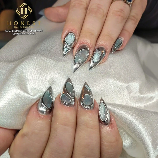 Honest Nails & Spa